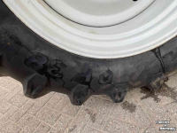 Roues, Pneus, Jantes, Barillets Jumelage Pirelli 520/70 R38 banden op velg