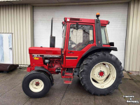 Tracteur Case-IH 585 XL