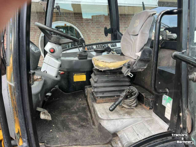 Chargeuse sur pneus JCB 406