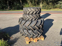 Roues, Pneus, Jantes, Barillets Jumelage Trelleborg 420/70R24 & 280/70R18 Demontage