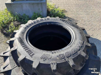 Roues, Pneus, Jantes, Barillets Jumelage Trelleborg 420/70R24 & 280/70R18 Demontage