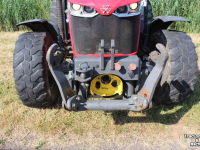 Tracteurs Massey Ferguson WF3710 Efficiënt