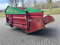 Distributeur de fourrage en bloc Strautmann BVW blokkenwagen