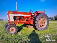 Tracteur International Farmall 666