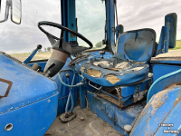 Tracteur Ford TW-10