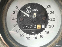 Tracteur Ford TW-10