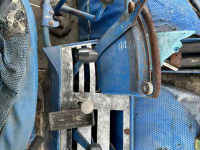 Tracteur Ford TW-10