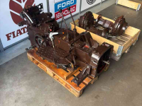Pièces d‘occasion pour tracteurs Fiat 70-66 transmissie en achterassen