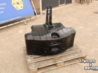 Poids frontaux  Frontgewicht Mufo-2 1250 kg  cat II