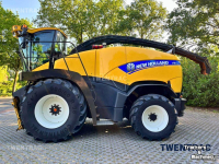 Ensileuse automotrice New Holland FR 700 hakselaar