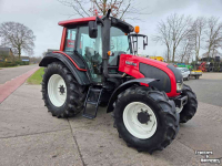 Tracteur Valtra N82