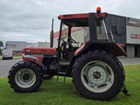 Tracteur Case-IH 844XL