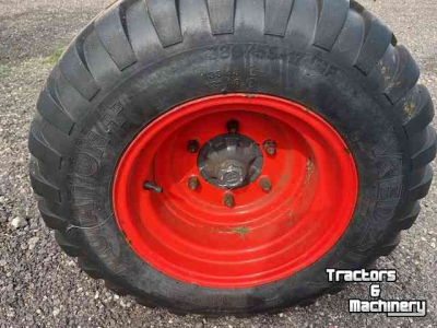 Andaineur Claas Liner 2800
