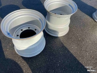 Roues, Pneus, Jantes, Barillets Jumelage  8 gaats 16.00x17 velgen