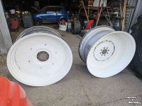 Roues, Pneus, Jantes, Barillets Jumelage  Velg 20x42 New Holland Ford