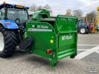 Distributeur de paille pour des logettes McHale C430