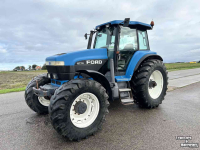 Tracteur Ford 8770