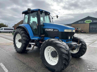 Tracteur Ford 8770