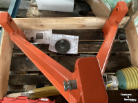 Autres matériel et accessoires de travail du sol  Frontbok kuhn