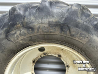 Roues, Pneus, Jantes, Barillets Jumelage Michelin Set Michelin Banden 540/65R28 Multibib Vaste Velgen
