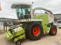 Ensileuse automotrice Claas Jaguar 860