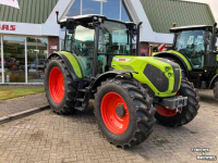 Tracteur Claas Axos 3.105