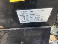 Chargeuse sur pneus Giant V452T