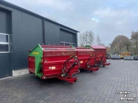 Distributeur de fourrage en bloc Strautmann BVW en UBVW