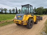 Chargeuse sur pneus Kramer 720 serie II
