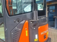 Mini pelleteuse Hitachi ZX 33 U-6