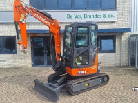 Mini pelleteuse Hitachi ZX 33 U-6