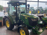 Tracteur pour vignes et vergers John Deere 3046R