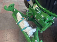 Tracteur pour vignes et vergers John Deere 3046R