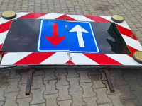 Autres équipements pour rue, entretien des accotements et des fossés  Actie bord aktie frame