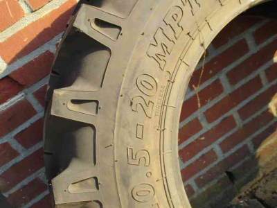Roues, Pneus, Jantes, Barillets Jumelage BKT 10.5-20 MPT