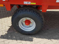 Epandeur de fumier AGM Meststrooier 5T Nieuw