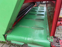 Distributeur de fourrage en bloc Strautmann BVW