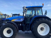 Tracteur New Holland TM 175