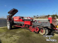 Arracheuse de pommes de terre Kverneland UN2600