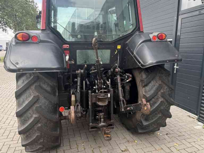 Tracteur Valtra N92