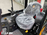 Pelles sur chenilles JCB 19C-1