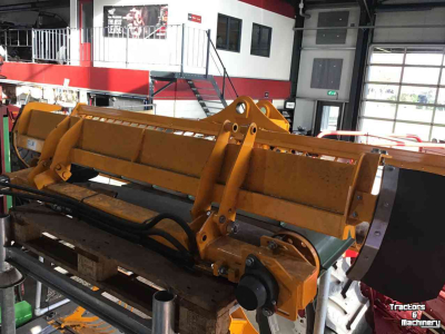 Rotobroyeur Herder Tsz180 transportband zwaar