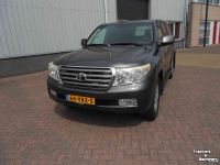 Autres matériel et accessoires de transport et industriels Toyota landcruiser 200 v8