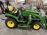 Tracteur pour vignes et vergers John Deere 2026R