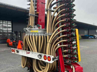 Injecteur de prairie Vredo ZB3-8750