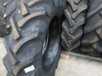 Roues, Pneus, Jantes, Barillets Jumelage  12.4R28 BKT