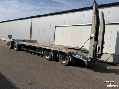 Remorque porte-machines  Schwarzmuller diepalder