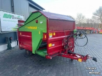 Distributeur de fourrage en bloc Strautmann UBVW blokkenwagen met weeginrichting