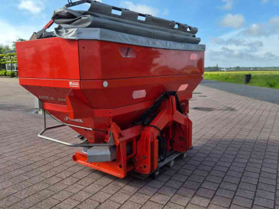 Distributeur d‘engrais Rauch Axis H EMC + W 50.1
