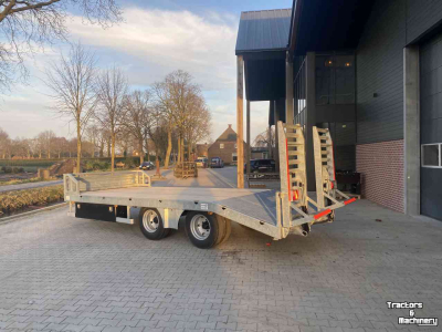 Semi-remorque surbaissé Heuvelmans Oprijwagen machinetransporter